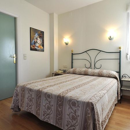 Hotel Apartamentos Aralso Sotillo La Lastrilla Phòng bức ảnh
