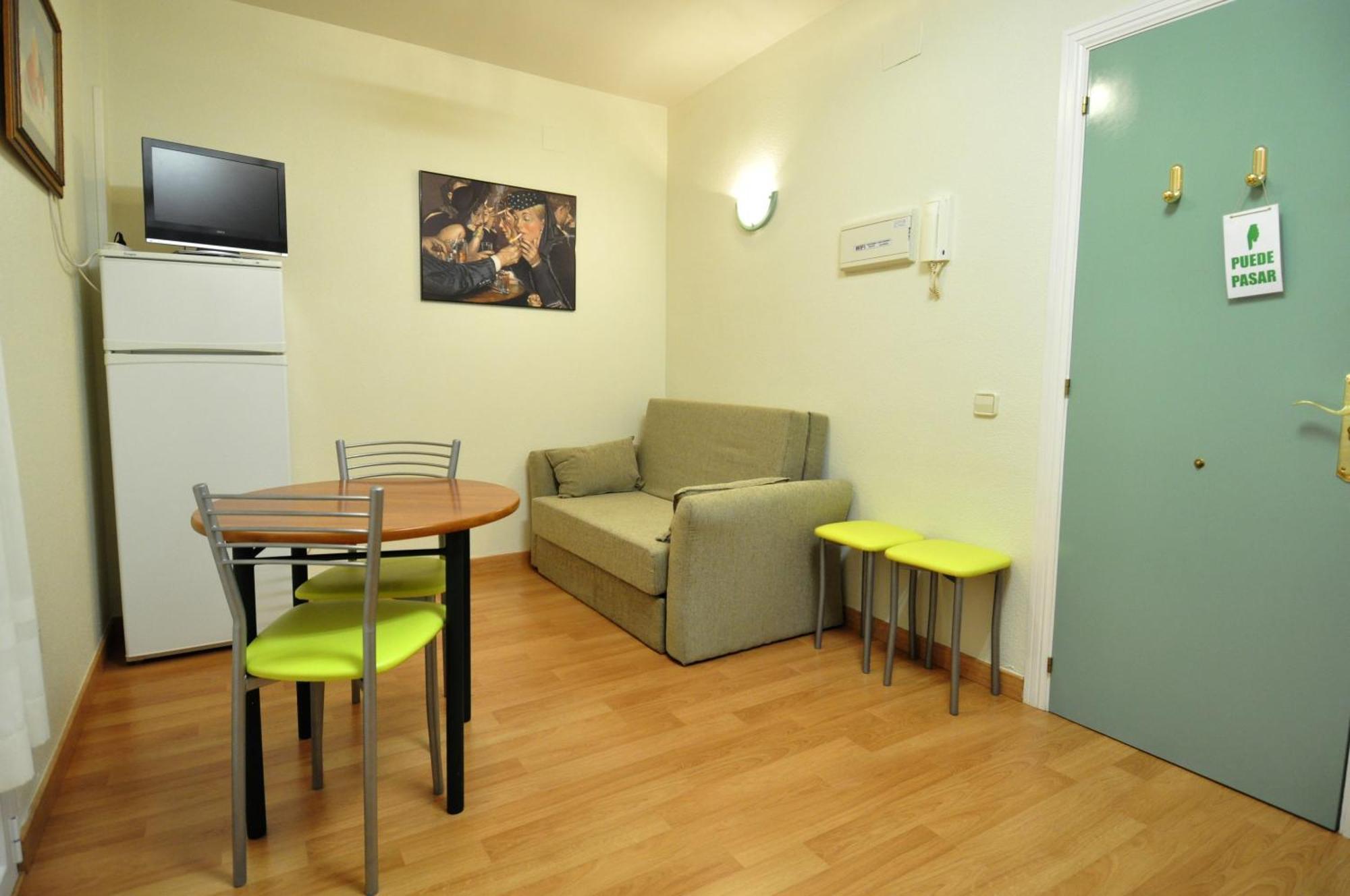 Hotel Apartamentos Aralso Sotillo La Lastrilla Phòng bức ảnh